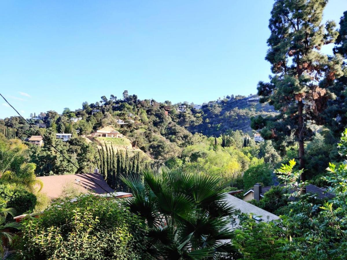 Skyhill Oasis With Hot Tub Walk To Universal Hébergement de vacances