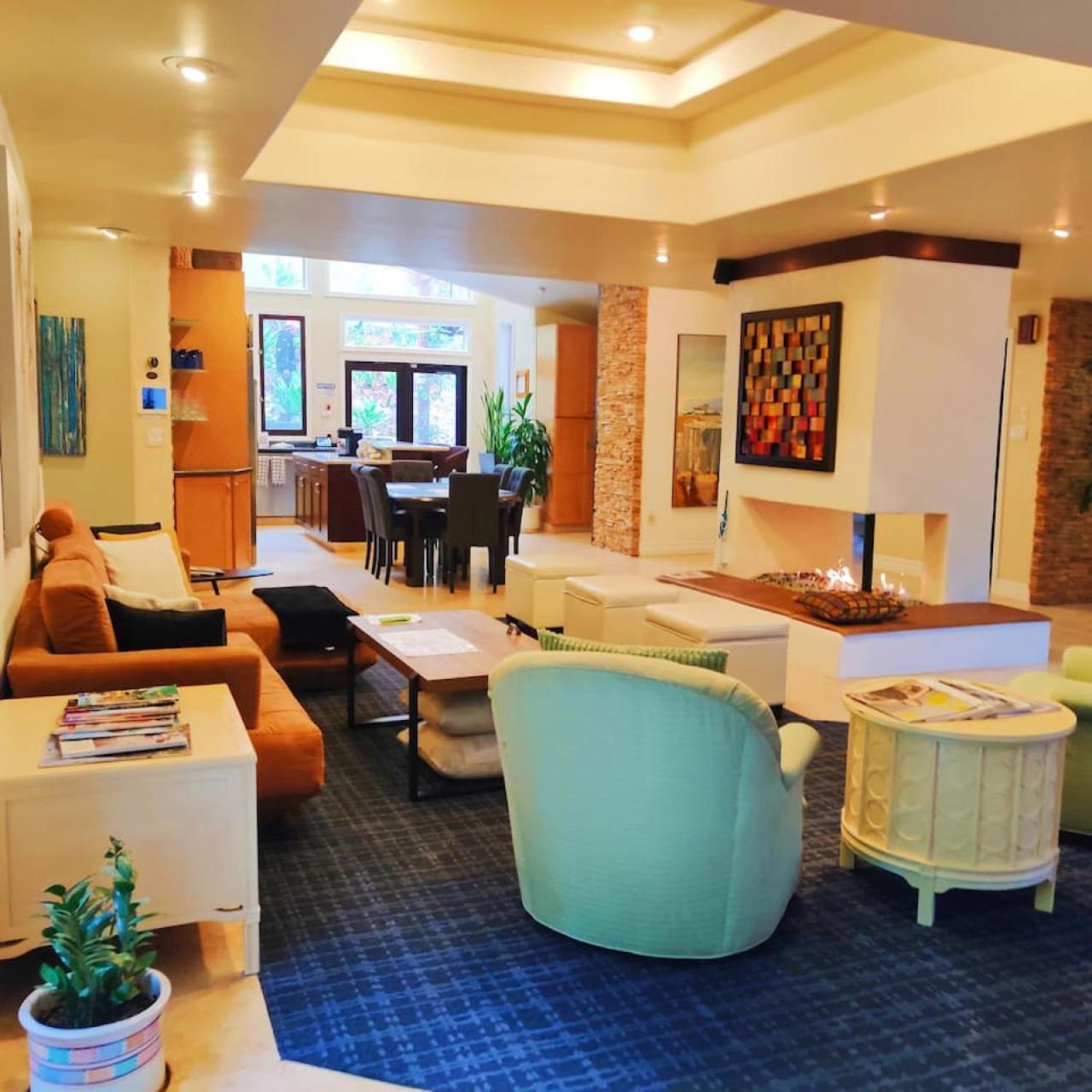 Skyhill Oasis With Hot Tub Walk To Universal Los Angeles